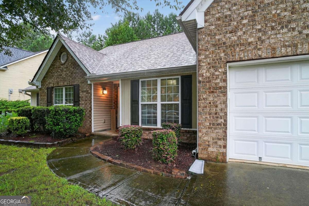 932 Creek Bottom Road Loganville - Photo 35