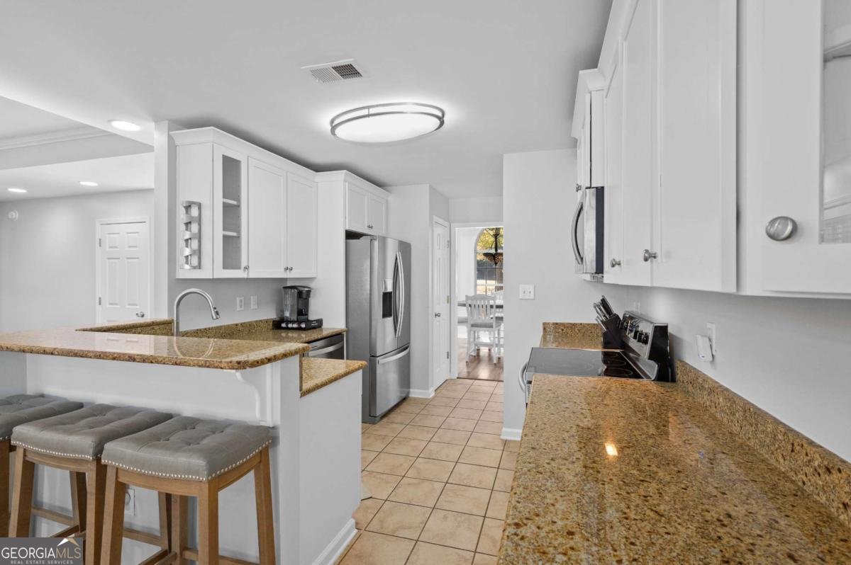 9530 Bonsall Circle Gainesville - Photo 18