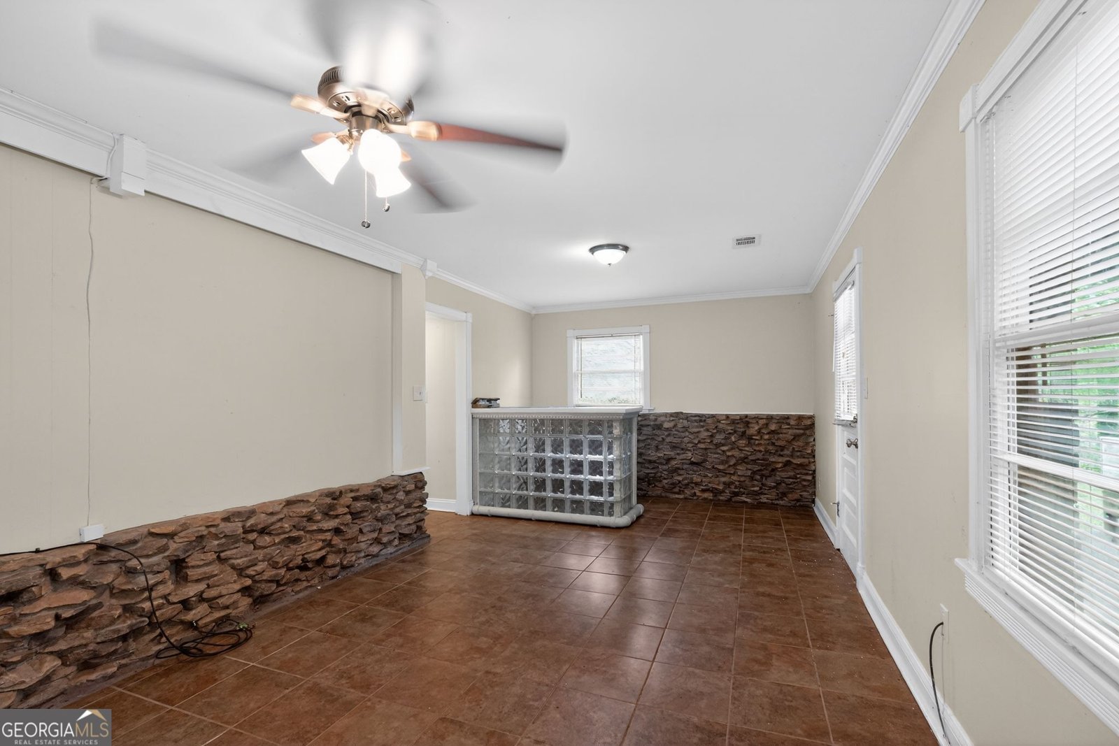 331 Barbashela Drive Stone Mountain - Photo 7