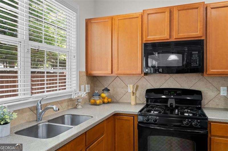 825 Poplar Terrace Canton - Photo 13