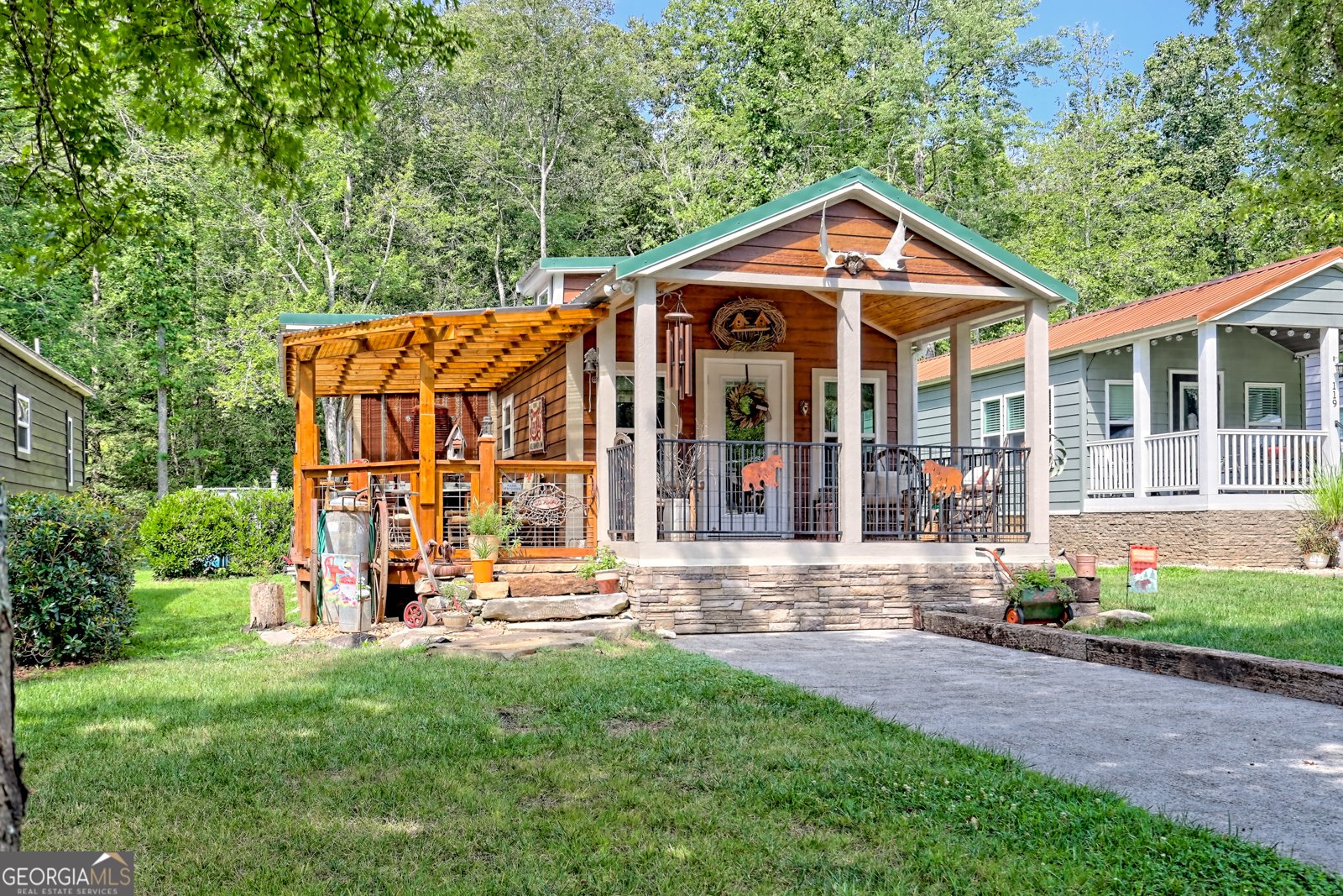 4960 Laurel Lodge #18 Road Clarkesville - main photo