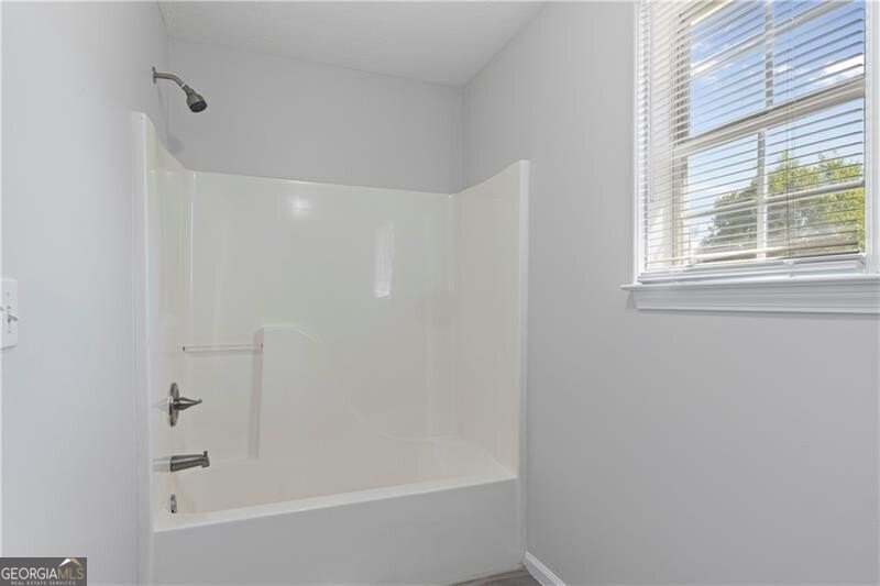 150 Fairclift Drive Covington - Photo 16