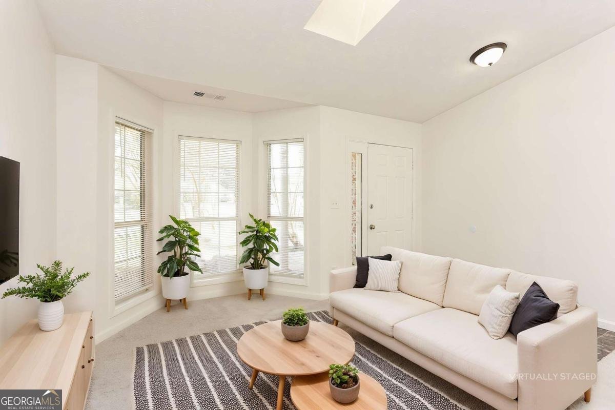 2139 Meadowview Court Conyers - Photo 6