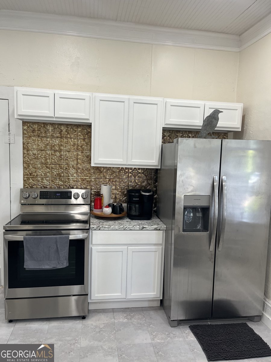 320 Gordon Street Thomaston - Photo 9