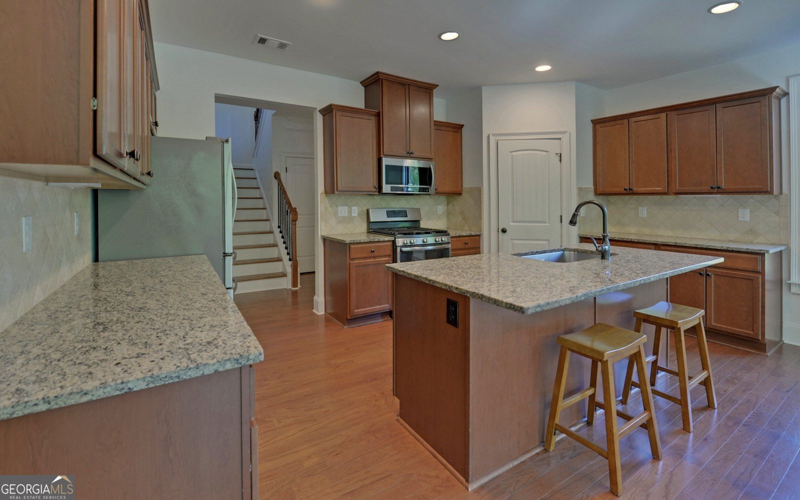 255 Abbington Way Clarkesville - Photo 9