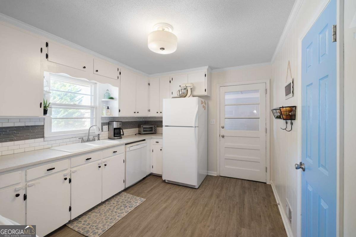 338 Virginia Lane Hull - Photo 18