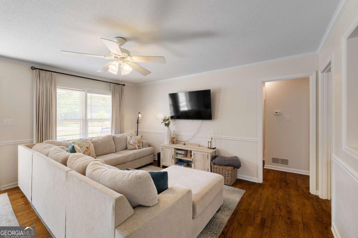 338 Virginia Lane Hull - Photo 6