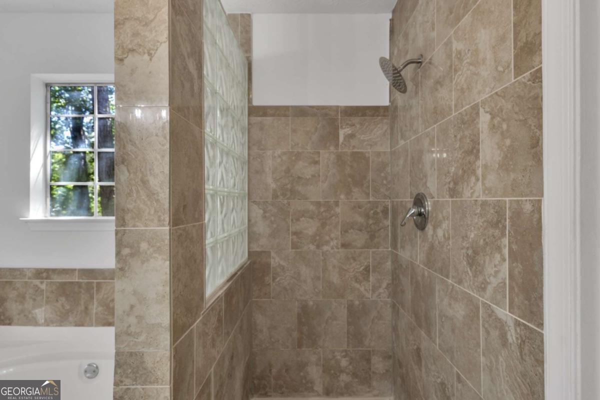 2559 Raindrop Court Decatur - Photo 18