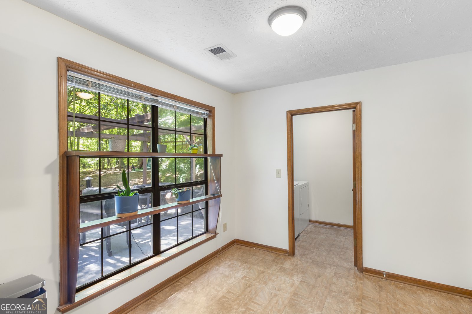 5525 Dorsett Shoals Lane Douglasville - Photo 11