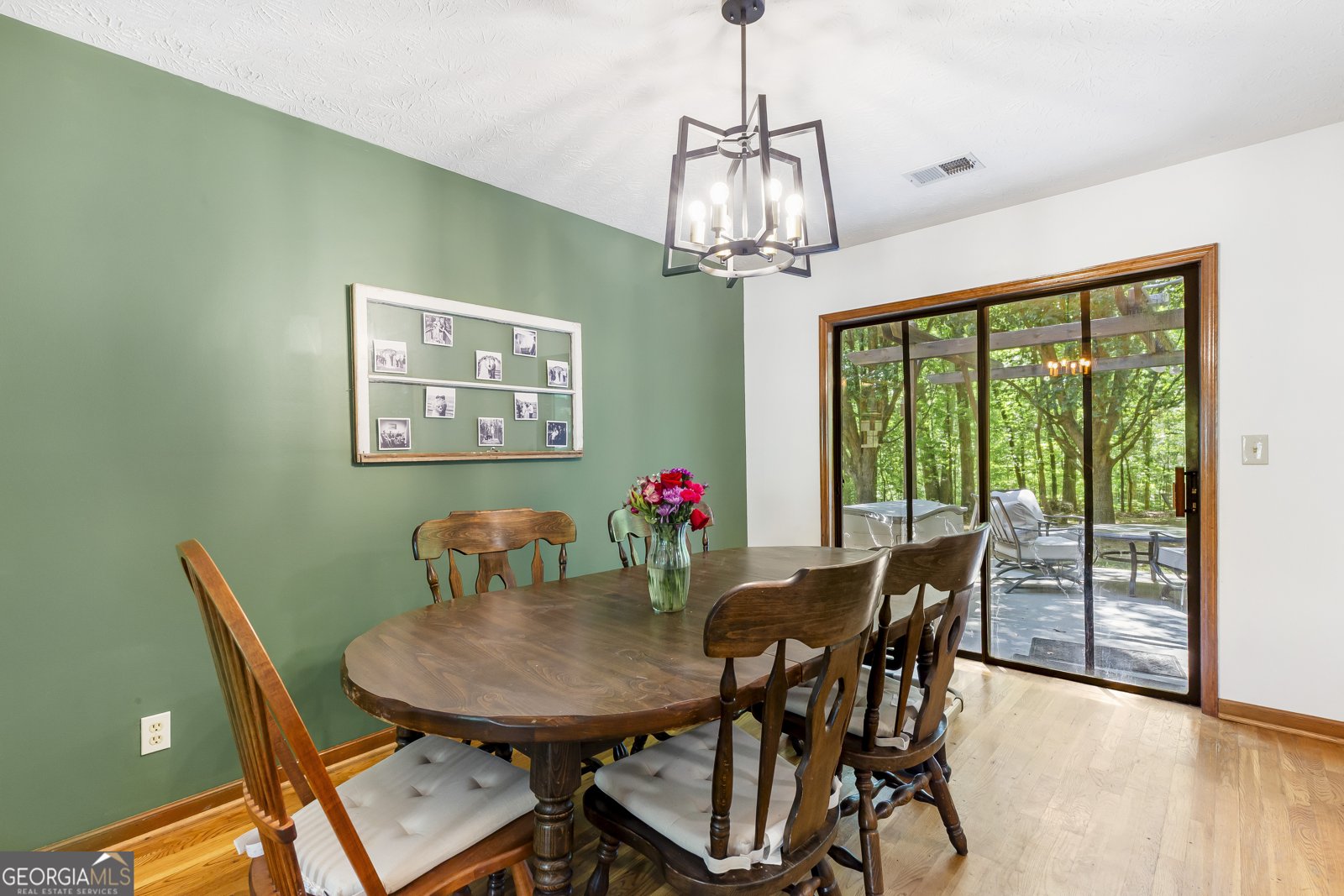 5525 Dorsett Shoals Lane Douglasville - Photo 8