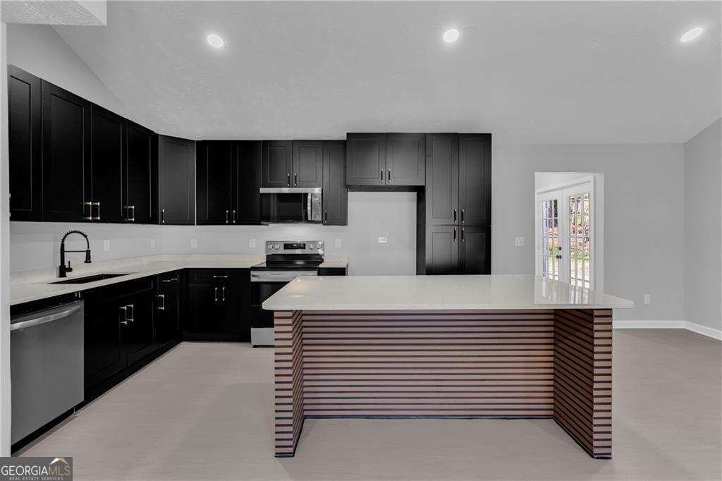 6807 Shangrila Way Riverdale - Photo 10