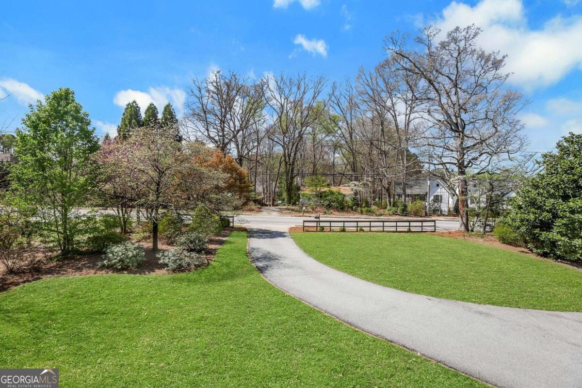 3873 Chamblee Dunwoody Road Atlanta - Photo 34