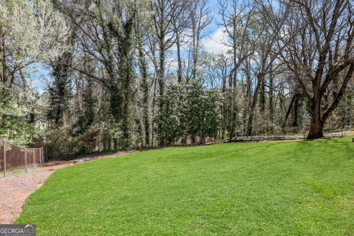 3873 Chamblee Dunwoody Road Atlanta - Photo 38