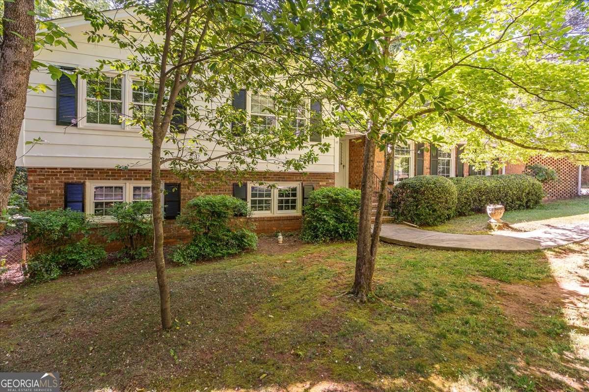 155 Crestwood Drive Athens - Photo 6