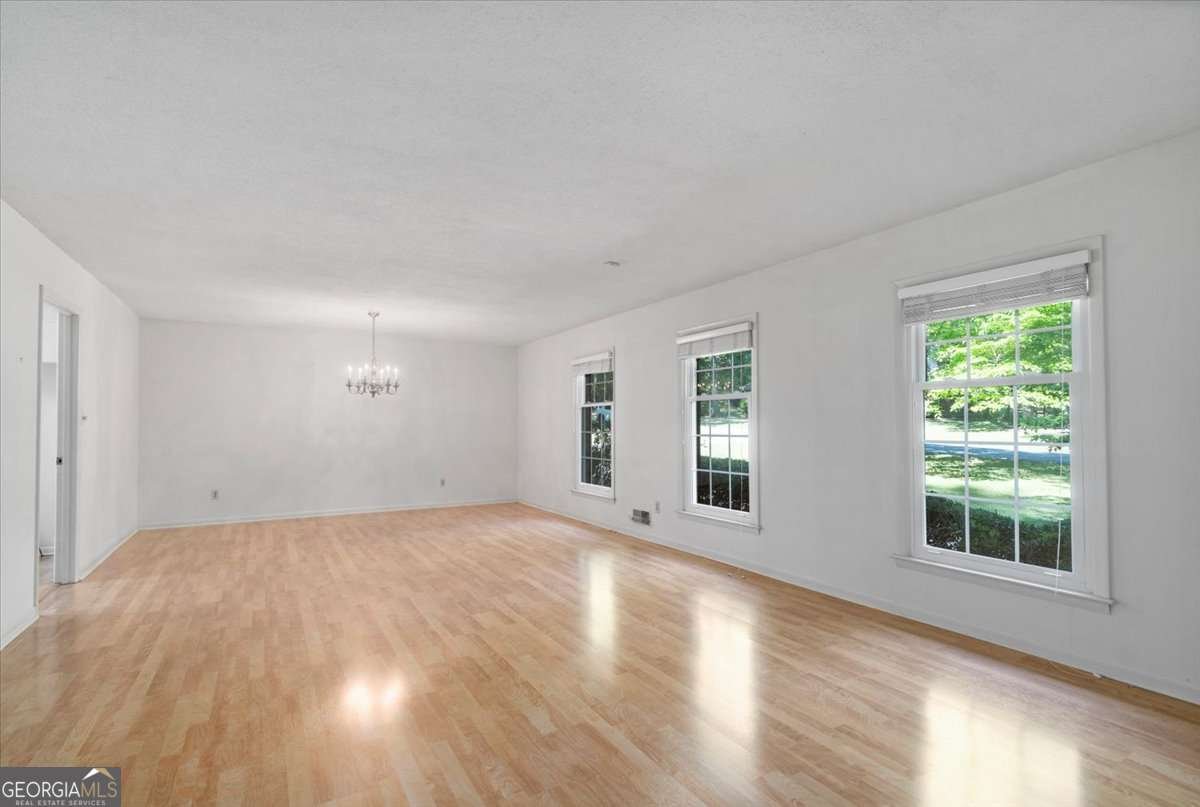 155 Crestwood Drive Athens - Photo 9