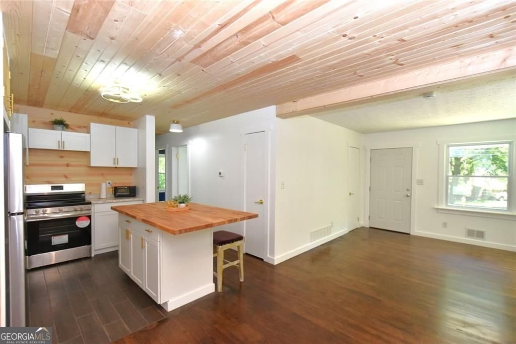 2030 Sanders Drive Austell - Photo 6