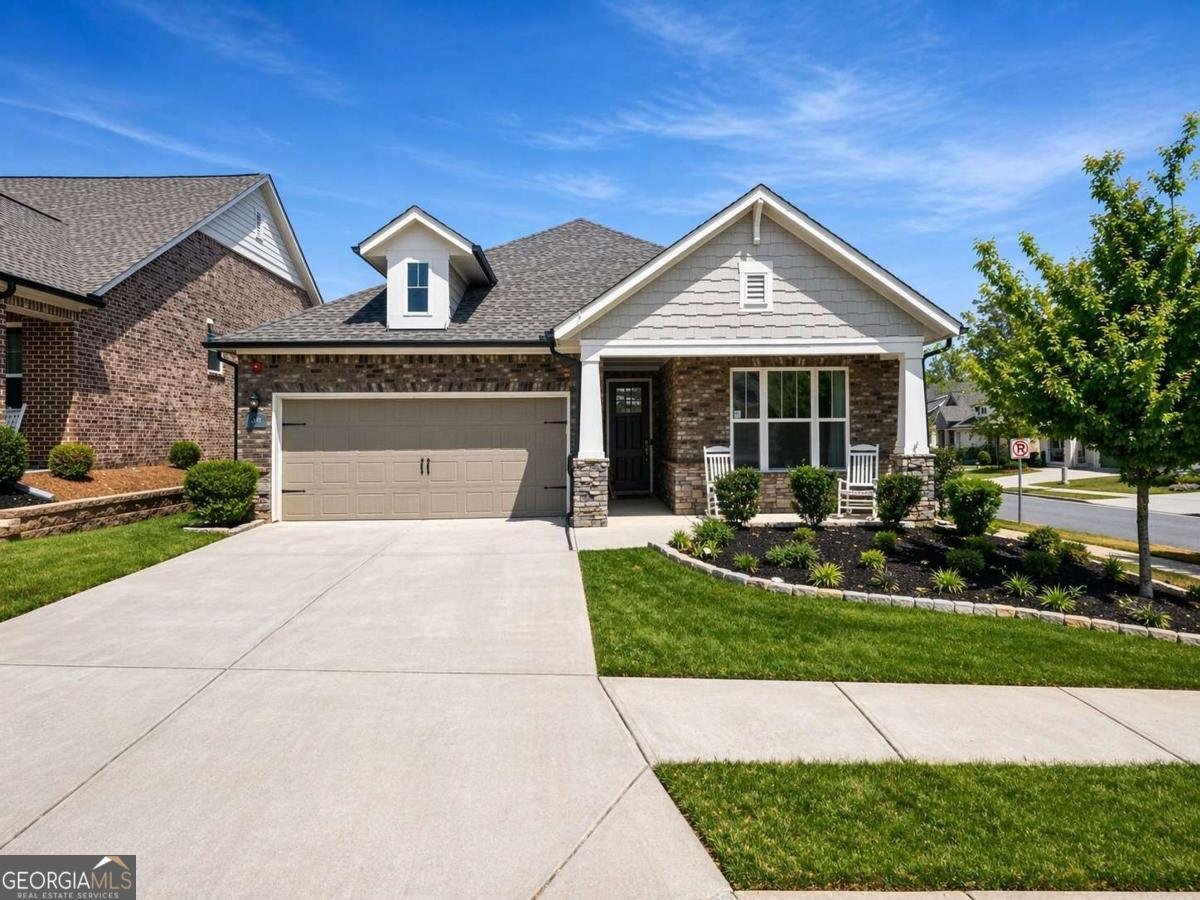 239 Floral Valley Drive Woodstock - Photo 1