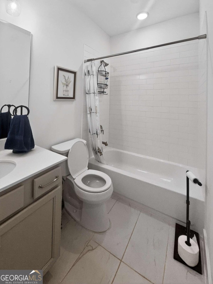 239 Floral Valley Drive Woodstock - Photo 11