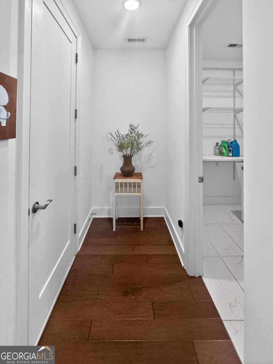 239 Floral Valley Drive Woodstock - Photo 14