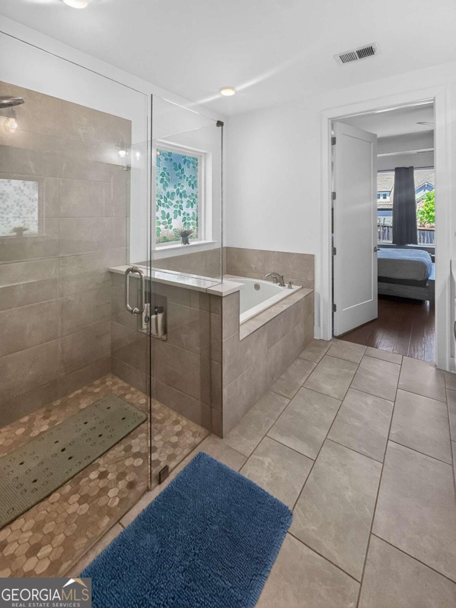 239 Floral Valley Drive Woodstock - Photo 18