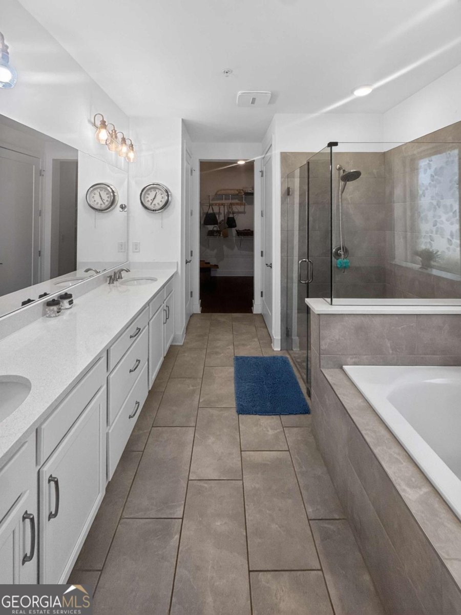 239 Floral Valley Drive Woodstock - Photo 19