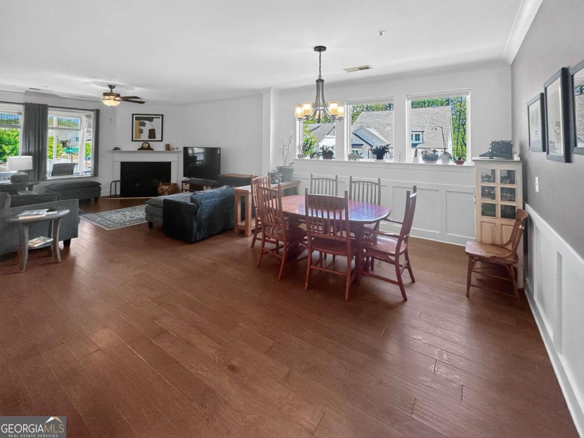 239 Floral Valley Drive Woodstock - Photo 7