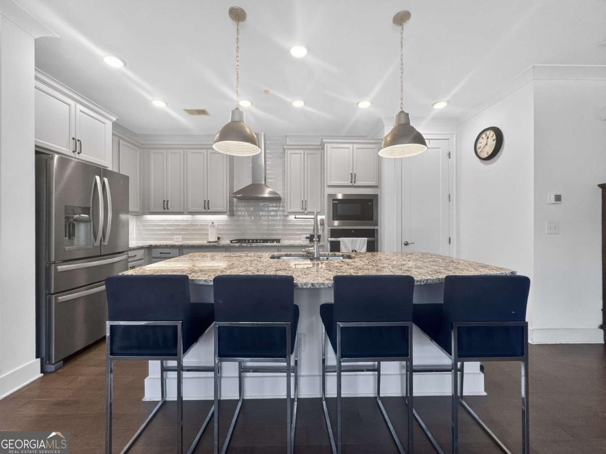 239 Floral Valley Drive Woodstock - Photo 8