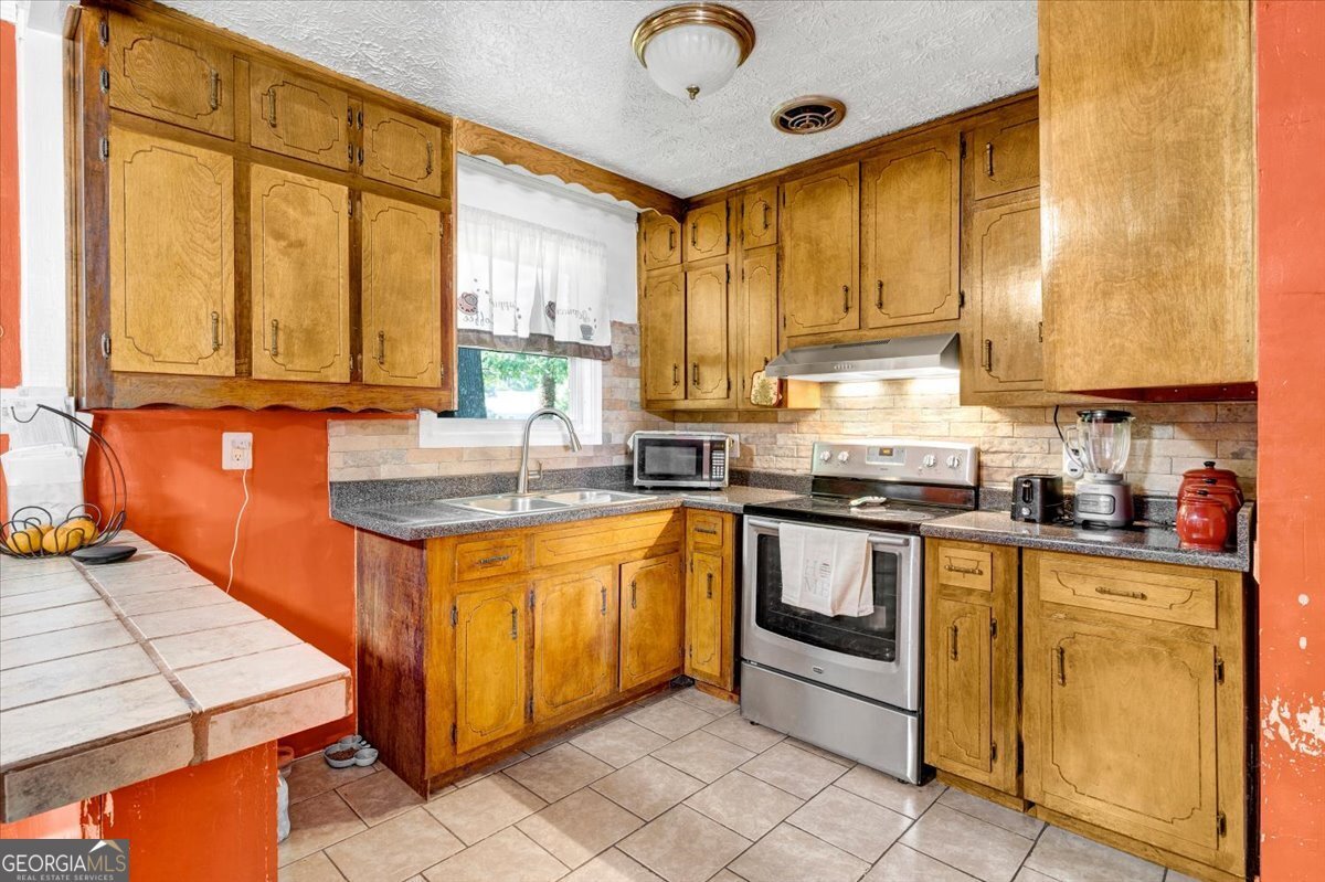 2123 Westover Drive East Point - Photo 7