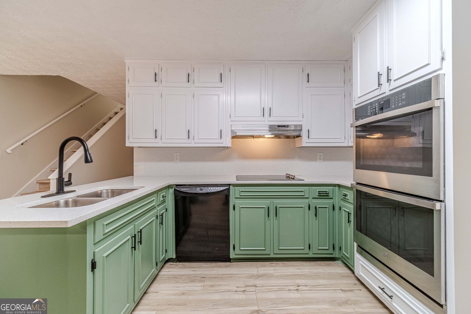 380 Cardigan Circle Lilburn - Photo 16