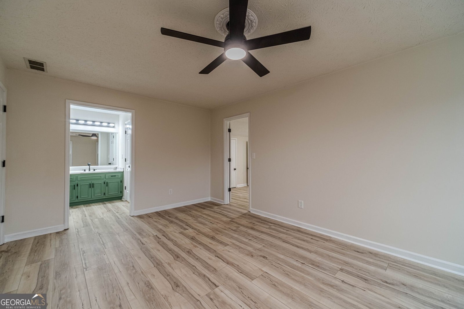 380 Cardigan Circle Lilburn - Photo 35