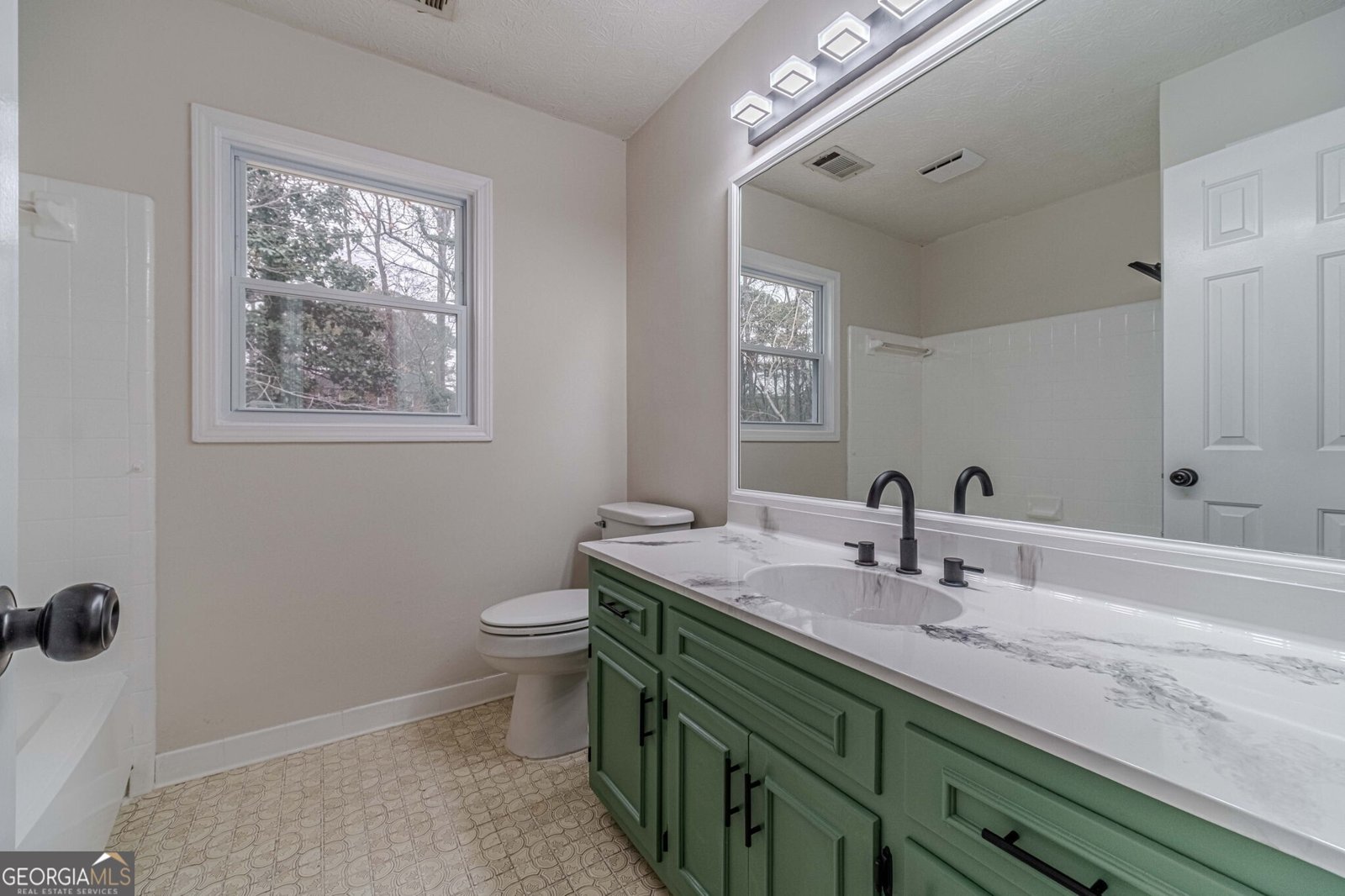 380 Cardigan Circle Lilburn - Photo 43