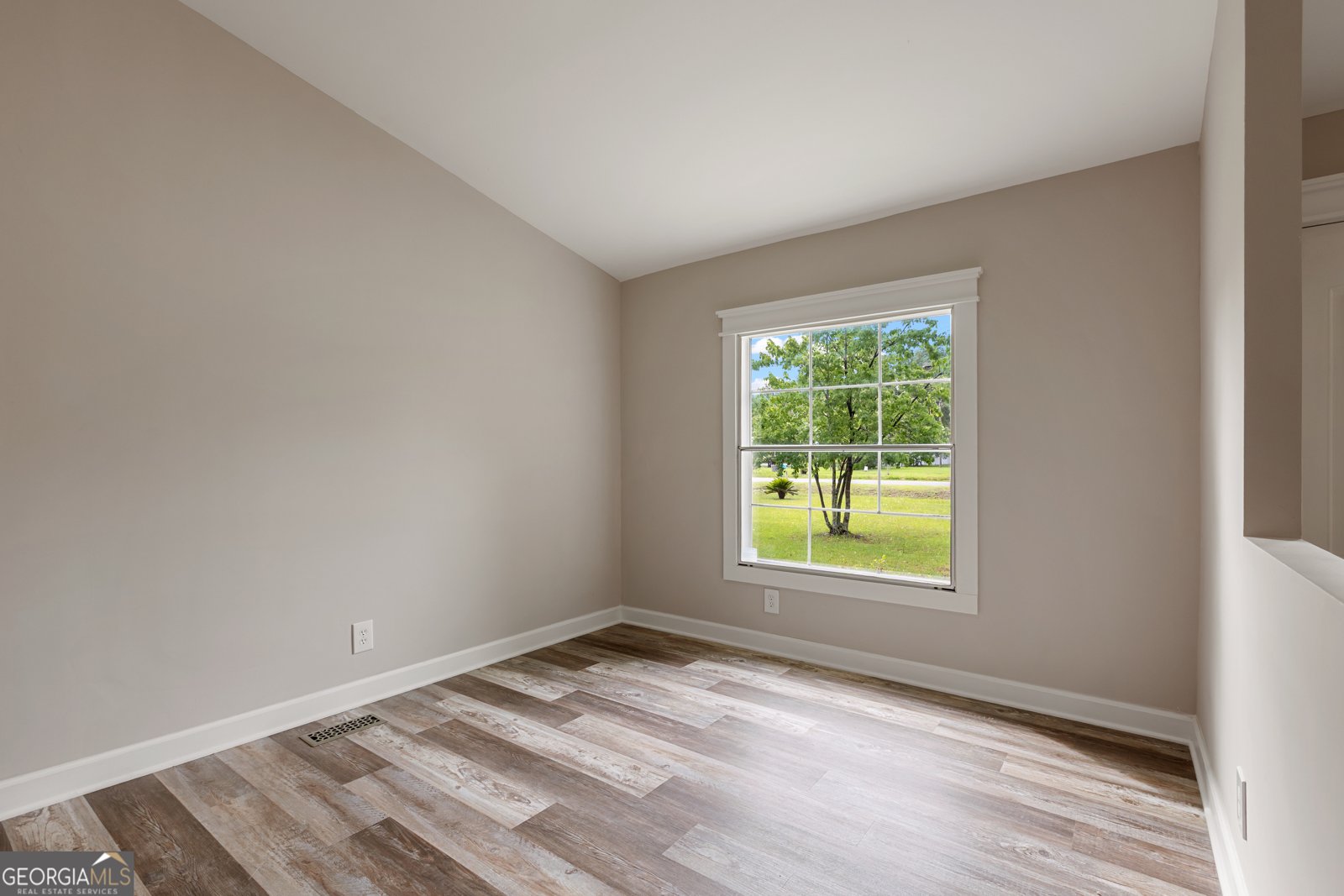 160 Sarah Drive Brunswick - Photo 13