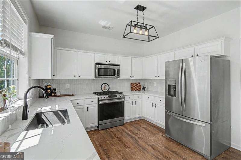 1046 Dunedin Trail Woodstock - Photo 10