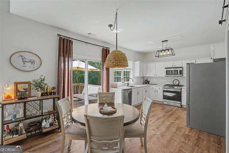 1046 Dunedin Trail Woodstock - Photo 11