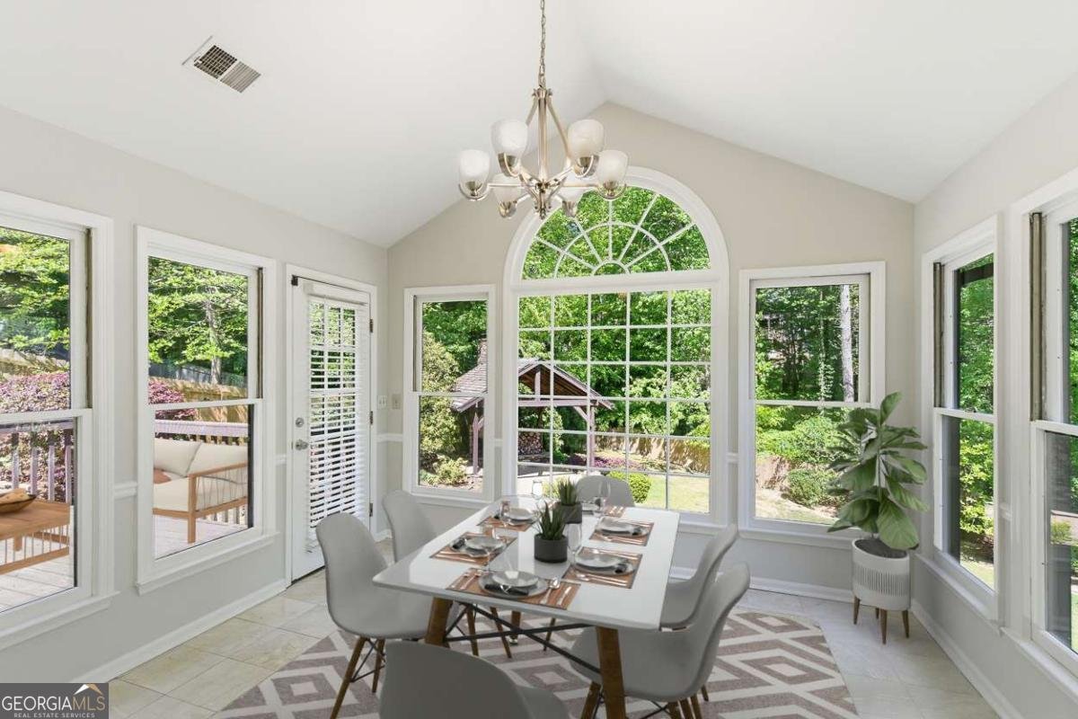 1156 Meadow Oaks Drive Acworth - Photo 6