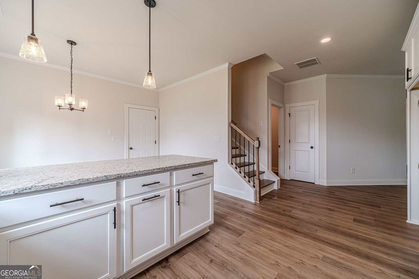 215 Pinewood Drive Covington - Photo 11