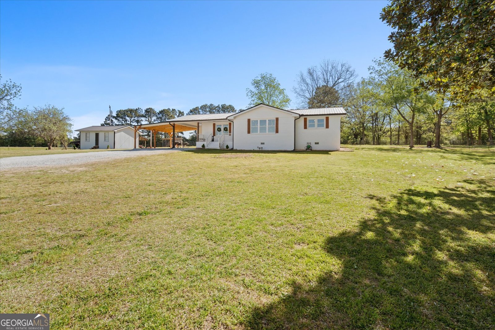 2746 County Road 67 Roanoke - Photo 29