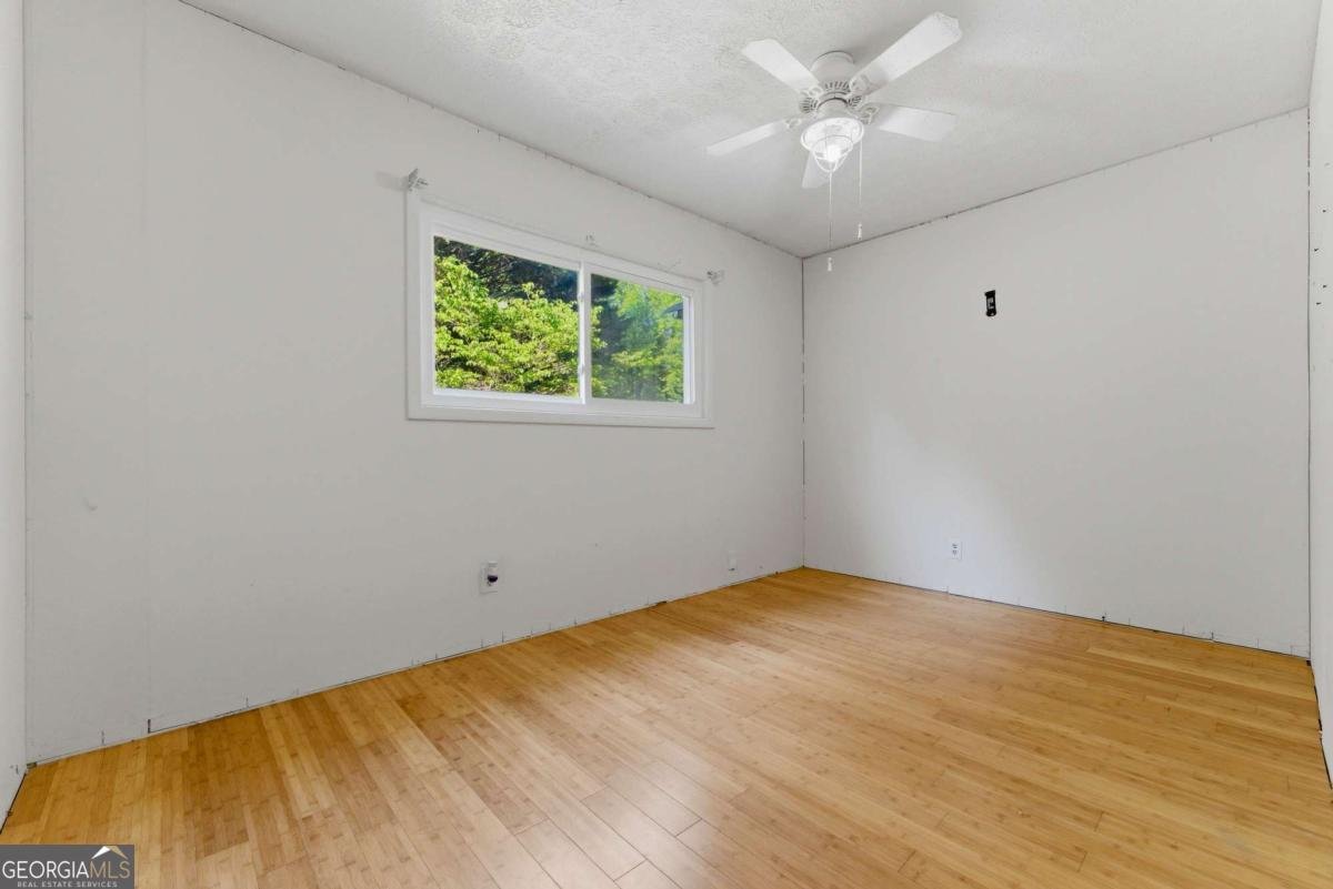 1303 Cottonwood Court Kennesaw - Photo 17