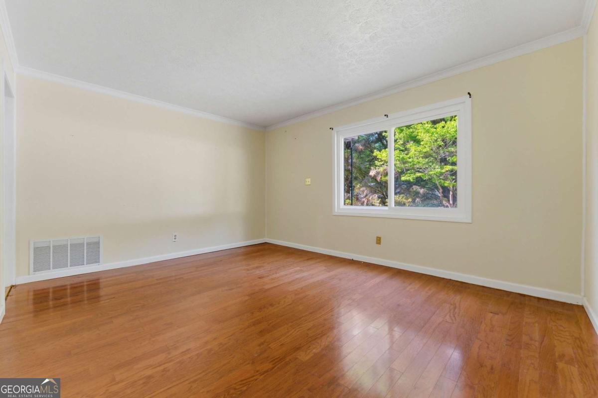 1303 Cottonwood Court Kennesaw - Photo 9