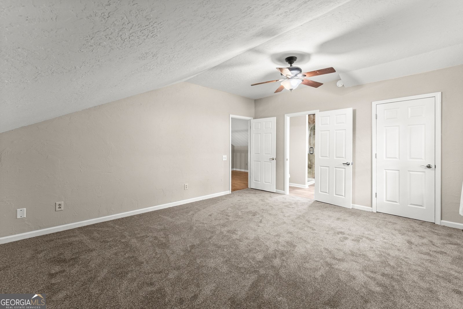 438 Dixon Drive Cleveland - Photo 37