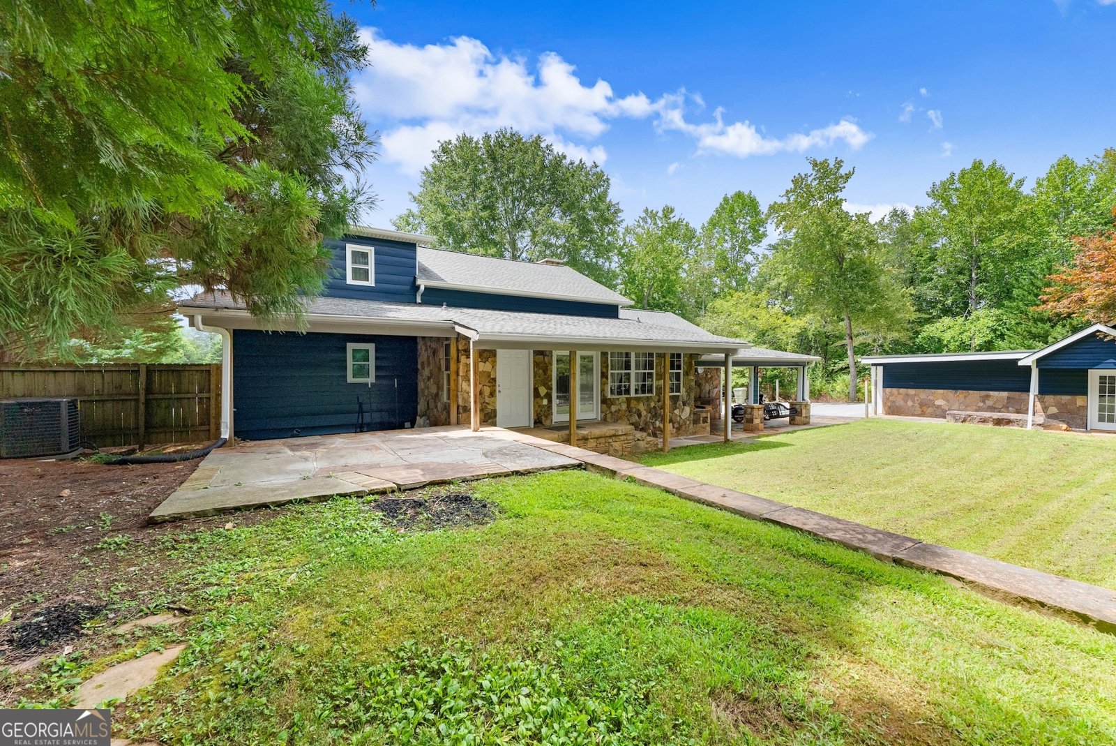 438 Dixon Drive Cleveland - Photo 43