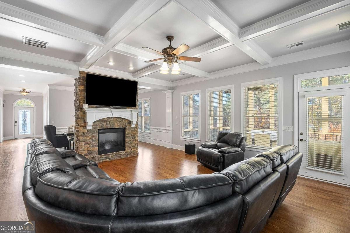 679 Crystal Cove Court Loganville - Photo 19