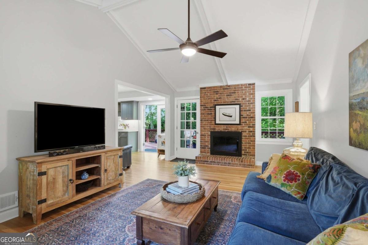 135 Beechwood Trail Roswell - Photo 11