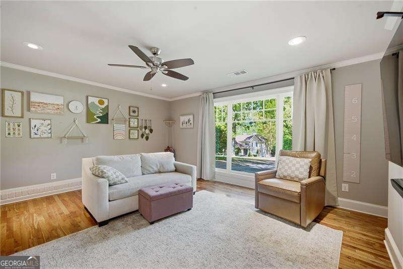 2875 Barbara Lane Marietta - Photo 11