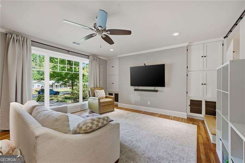 2875 Barbara Lane Marietta - Photo 12