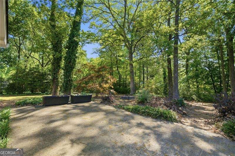 2875 Barbara Lane Marietta - Photo 23