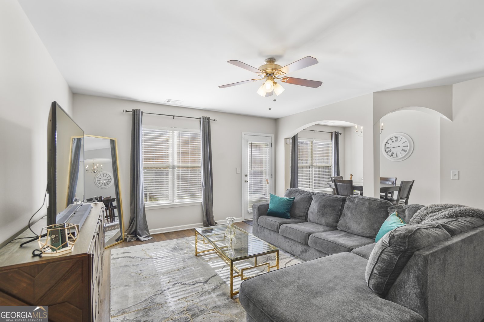 332 Oaktown Court Lawrenceville - Photo 9