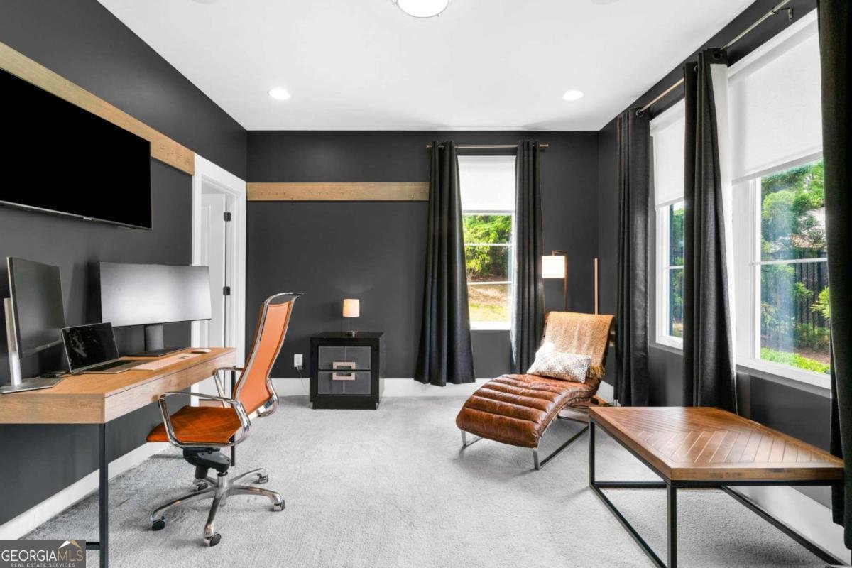 680 Banton Drive Atlanta - Photo 8