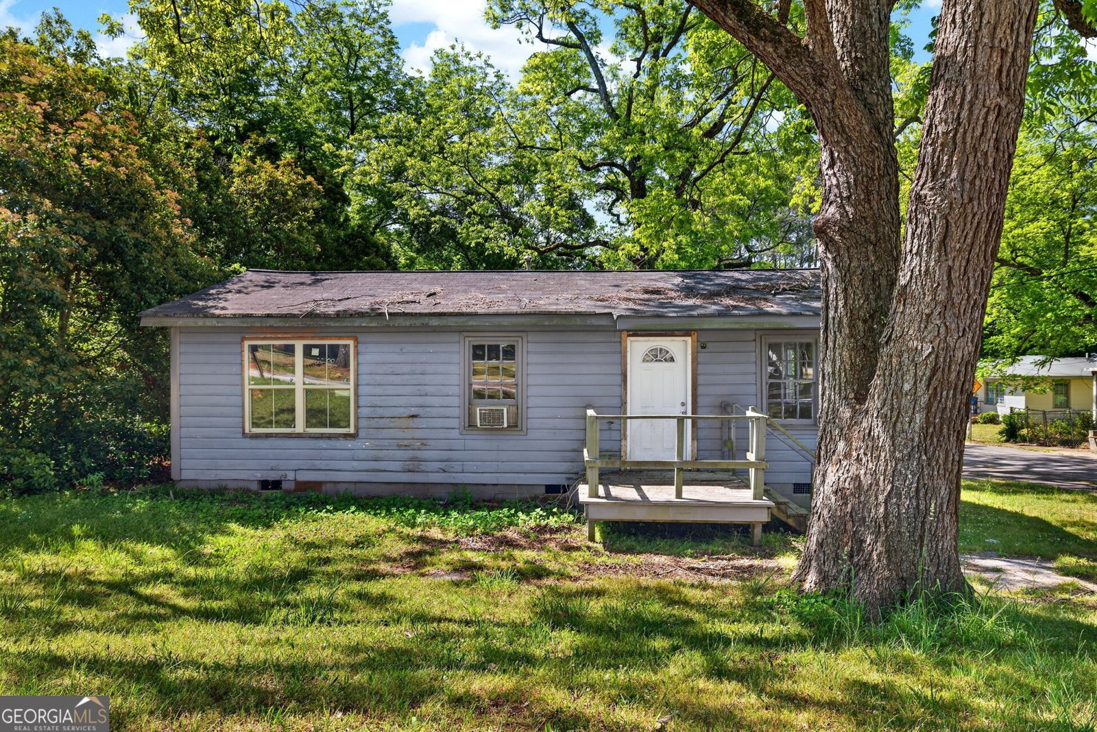 5137 Eberhardt Street Covington - Photo 1