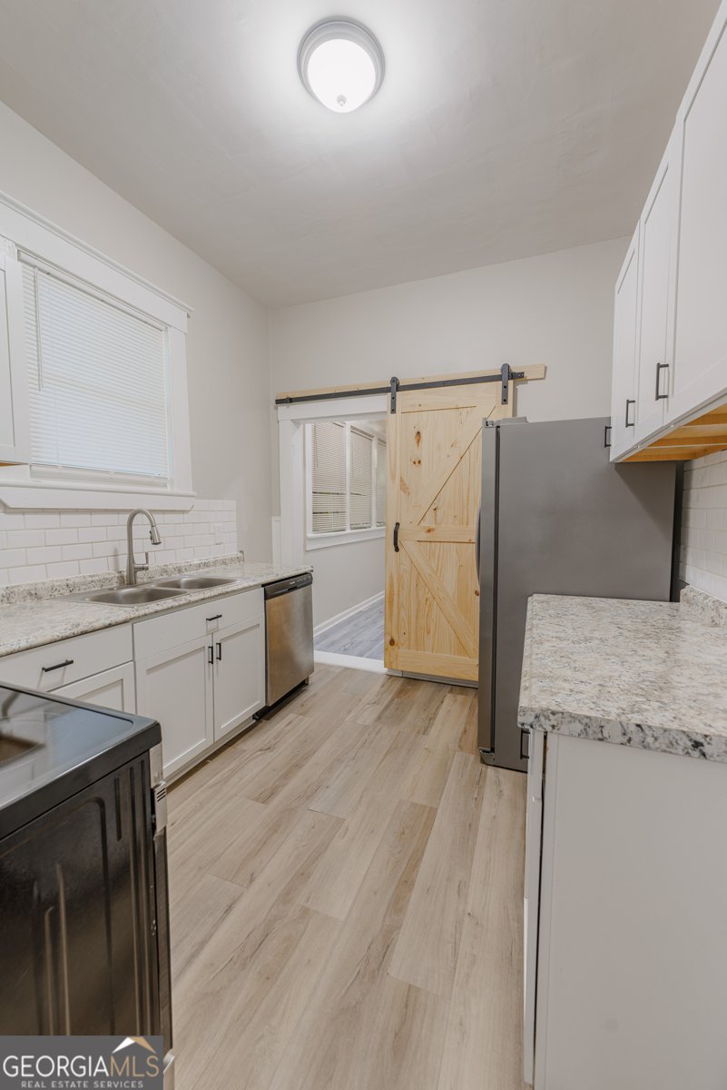 2217 Bolling Street Savannah - Photo 8